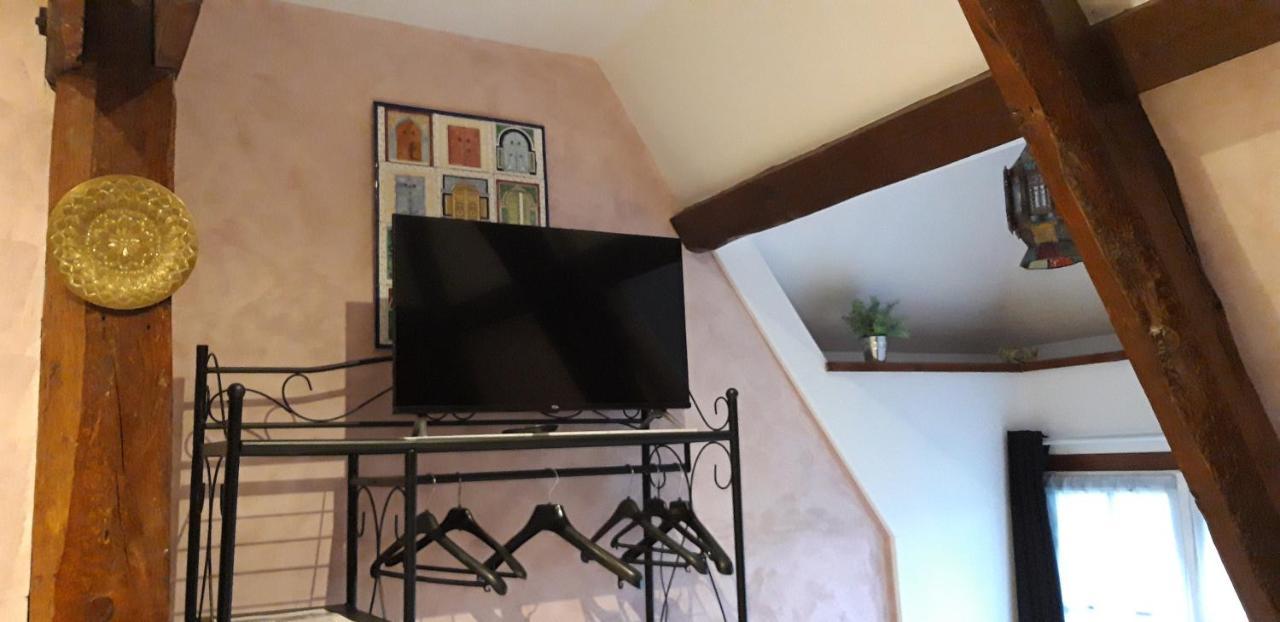 Le Vicel Le Chalet Suisse - Chambre Papillons מראה חיצוני תמונה